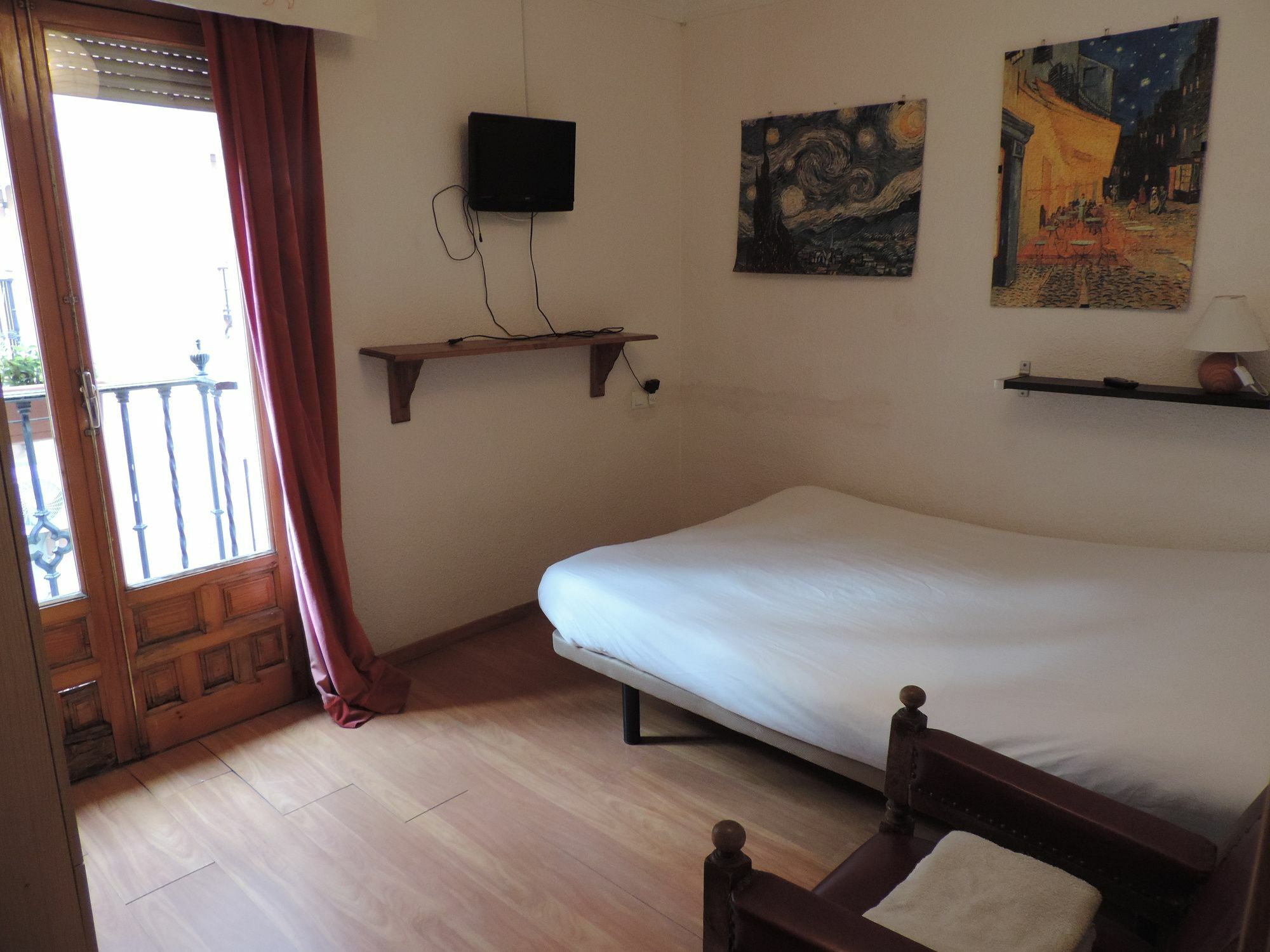 Hostel El Cascabel Granada Bagian luar foto